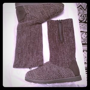 NWOT Gray Sweater Knit Boots with side Zipper